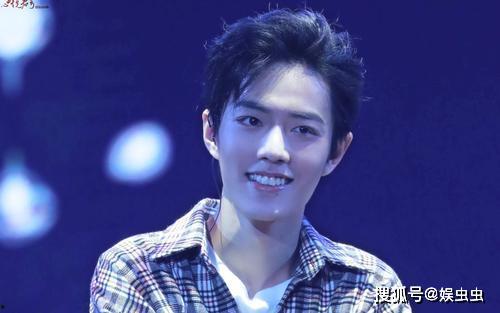 娱乐圈吃瓜元素表檀健次,娱乐圈吃瓜达人，揭秘明星幕后故事