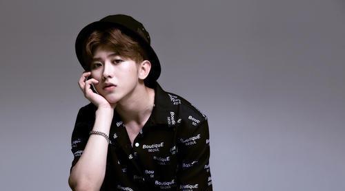 娱乐吃瓜八卦蔡徐坤是谁,娱乐界的吃瓜焦点与流量担当